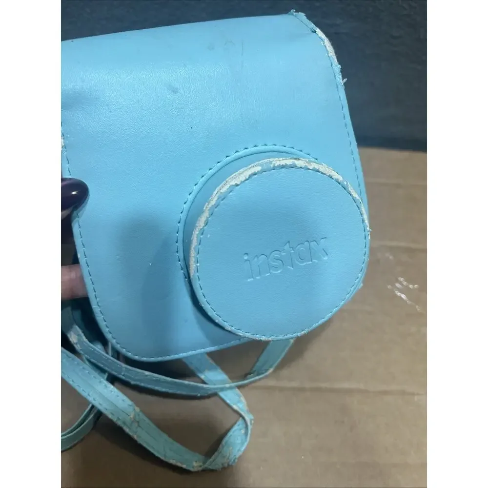 Fujifilm Instax Mini 8 Instant Film Camera Ice Blue Camera With Case READ